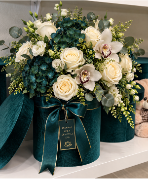 The Emerald Estate  Velvet Boxed Arrangment 