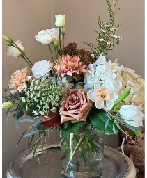 The Heirloom Garden Color Story Flower Arrangement
