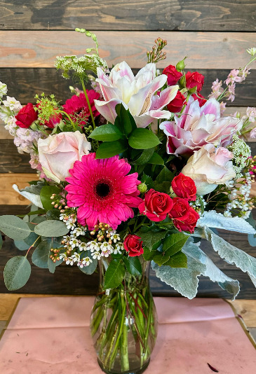 The One I Love fresh flower arrangement in Lakeside, CA | Finest City Florist
