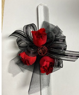 The Perfect Pioneer Prom Corsage