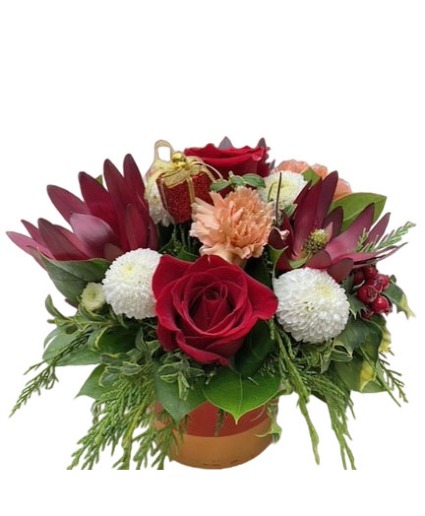 The Tis the Season Bouquet 