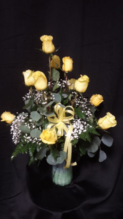 The yellow rose of Texas dozen roses