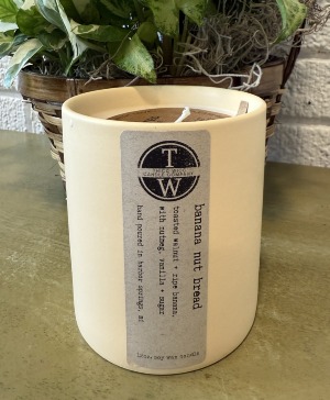 Locally Made Thicc Wicc Banana Nut Bread Candle 
