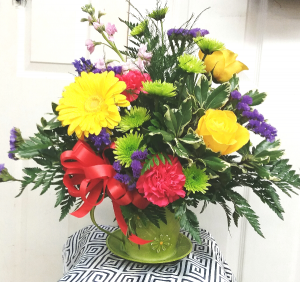 Tickled Tea Cup  Everyday Arrangement