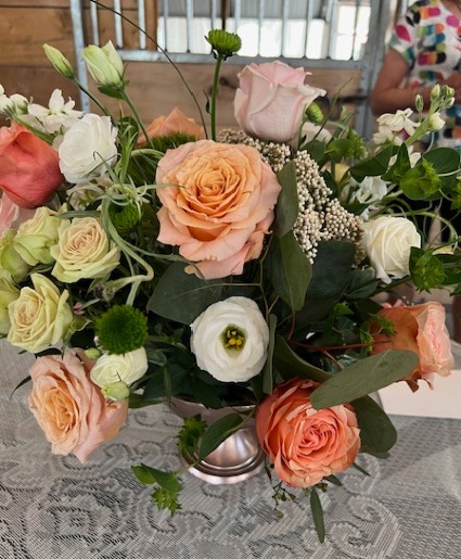 Timeless Peach Roses  Table Arrangement