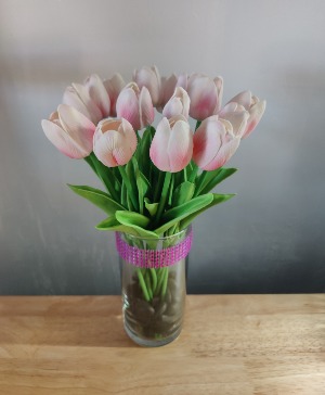 Totally Tulips SILK    gold canyon mesa gilbert 