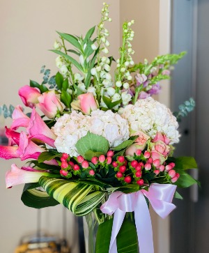 Lady Grace Tall Clear Cylinder 