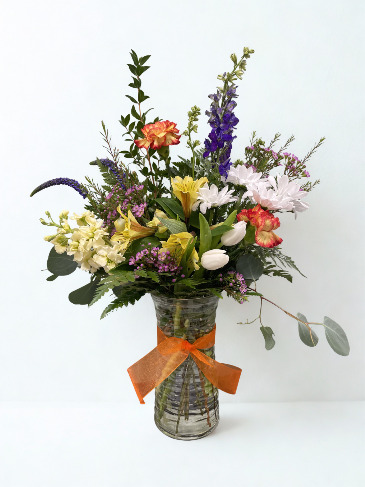 Touch of Spring Spring in Vermillion, SD | Pied Piper Vermillion Flowers & Gifts