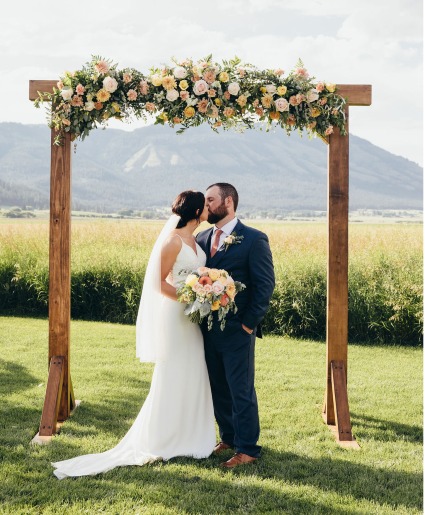 Traditional Arbor Topper 