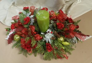 Traditional Christmas Centerpiece christmas