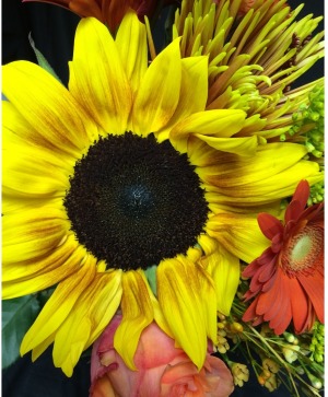 Traditional Fall Centerpiece 