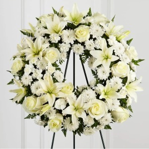 Treasured Tribute Wreath 