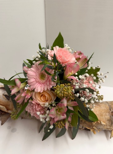 Trendy Prom Bouquets WOODBURY'S ORIGINAL in Springfield, VT | WOODBURY FLORIST
