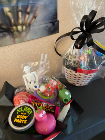 creepy goodie basket Gift badket in Renton, WA | Alicia's Wonderland II