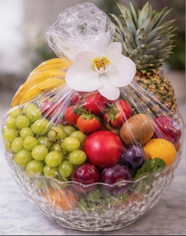 Tropical Elegance Fruit Basket For any special occasion  in Kissimmee, FL | Blooms To You