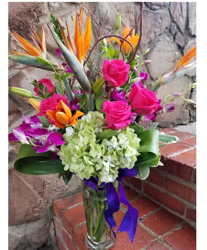 Tropical holiday fresh arrangement