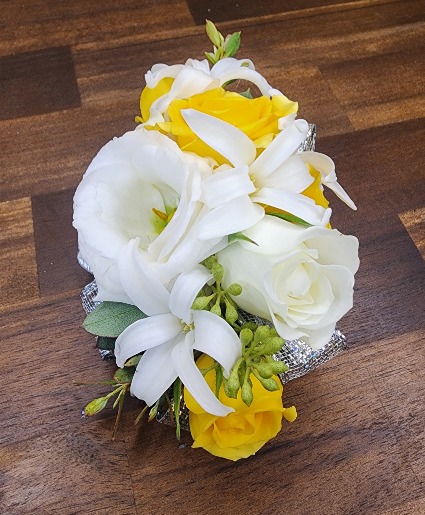 Twilight Treasure Corsage