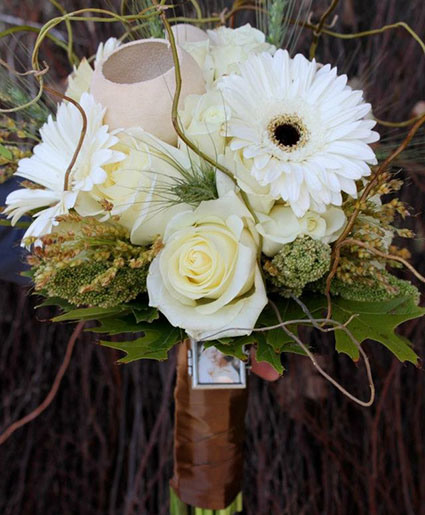 Twines of White Bouquet