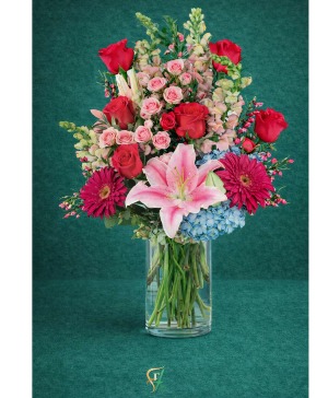 UNCONDITIONALLY BOUQUET assorted flowers