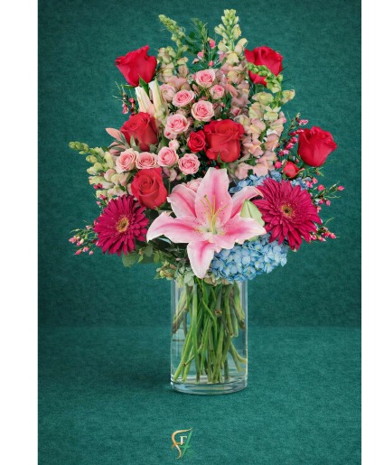UNCONDITIONALLY BOUQUET assorted flowers