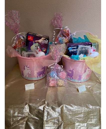 unicorn bucket with   unicorn lite and accent 2 in stock lites vary for the unicorn collector