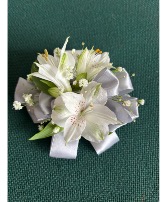 Uniquely White Wrist Corsage