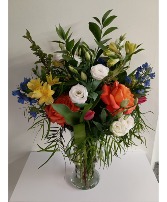 Uplifting Elegance Fresh flower Arrangement