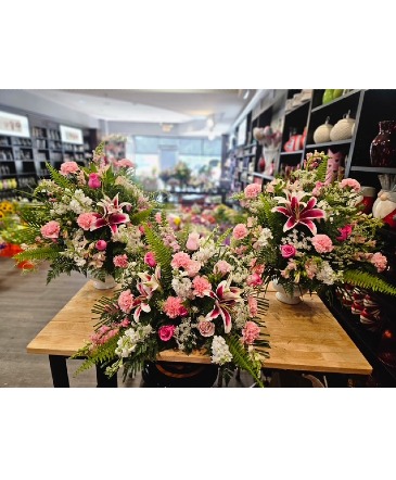 Urn Trio Tribute  in Acworth, GA | Davis Flowers