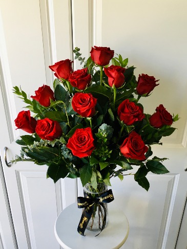 One Dozen Long Stem Red Roses MOST LOVED BY CUSTOMERS in Whittier, CA | Rosemantico Flowers