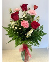 Valentine Cutie              NFS-V10 Vase