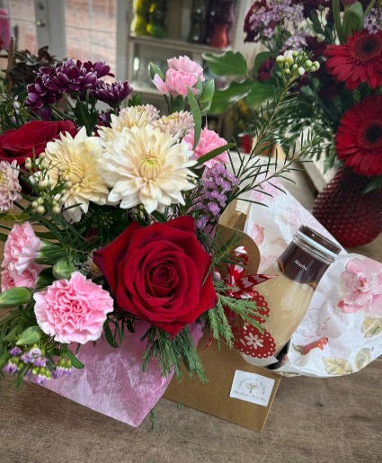 Valentine Flowers + Coffee to-go box