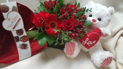 Valentine Trio Package fresh, plush candy