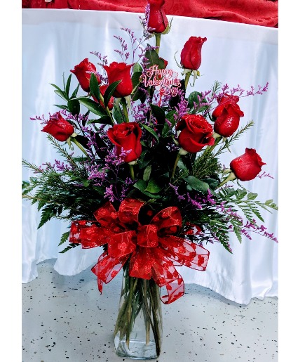Valentine's Day Classic Dozen  Fresh Flowers