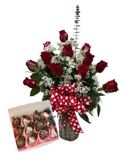 Valentine's Day Dozen Roses with Chocolates Specia 