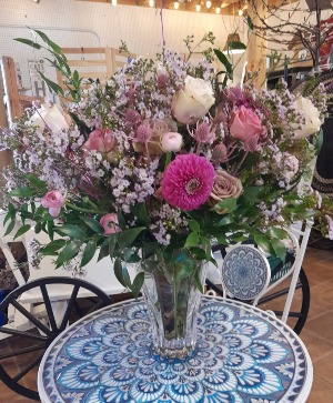 Valentine's Day Premium Designer's Choice  arrangement
