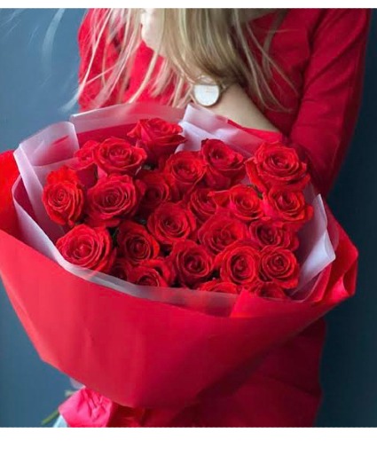 Valentines Day Red Rose Bouquet  Red 
