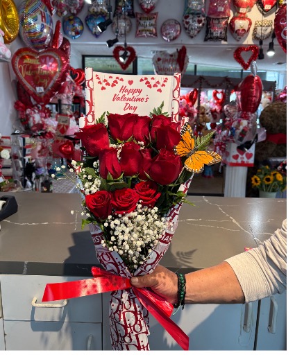 Valentine’s Day rose bouquet  