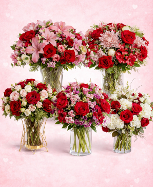 Valentine's Designer Choice in Glass Vase assorted flowers
