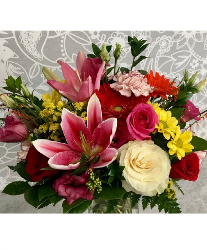 Valentine’s Designers Choice Bouquet  No Vase 