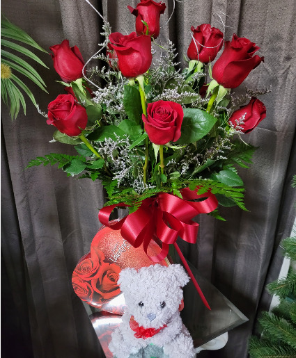 Valentine's Special Dozen Roses
