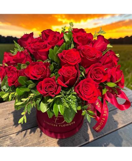Velvet Amour Velvet Box Arrangement