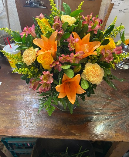 VIBRANT MEDLEY VASE