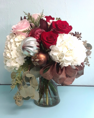 Victorian Christmas Flower Arrangement