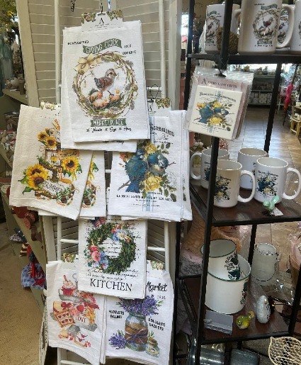 Vintage Dish Towel & Mug Set 100% Cotton two towel set.