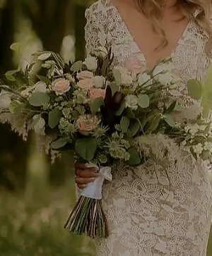 Vintage Peach And Creme Bridal Bouquet 