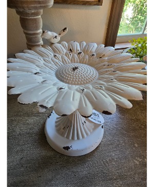Vintage sunflower birdfeeder Gift item house and home