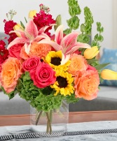 Vivid Daydream Lifestyle Arrangement
