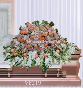 Vogue's Humility Casket Spray Casket Spray Flowers