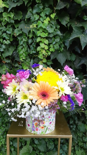 Walk in the Garden keepsake arrangement
