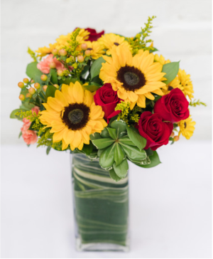Radiant Love Fresh Arrangement